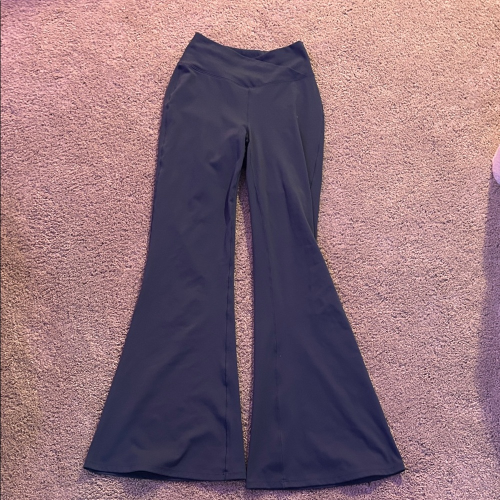 HALARA Navy Flare Pants